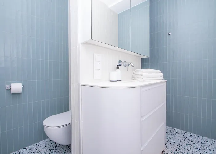 Cohost I Family Studio, With Balcony, Near Sea פלאנגה